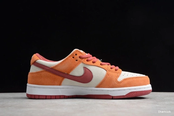 BQ6817-202 Russet Pro Cedar SB Nike Dark Dunk Low 1029